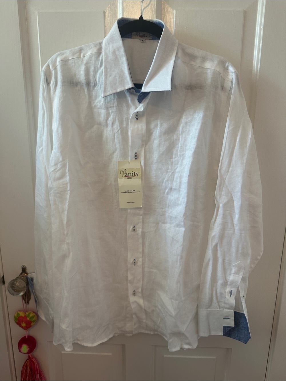 Vanity Men's White Long-Sleeve European Linen Shirt